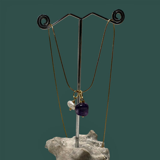 Colgante de "Cuarzo amatrino y perla"