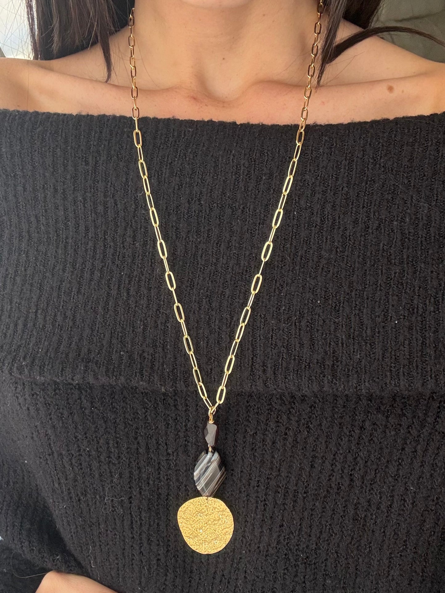 Collar "Omega"