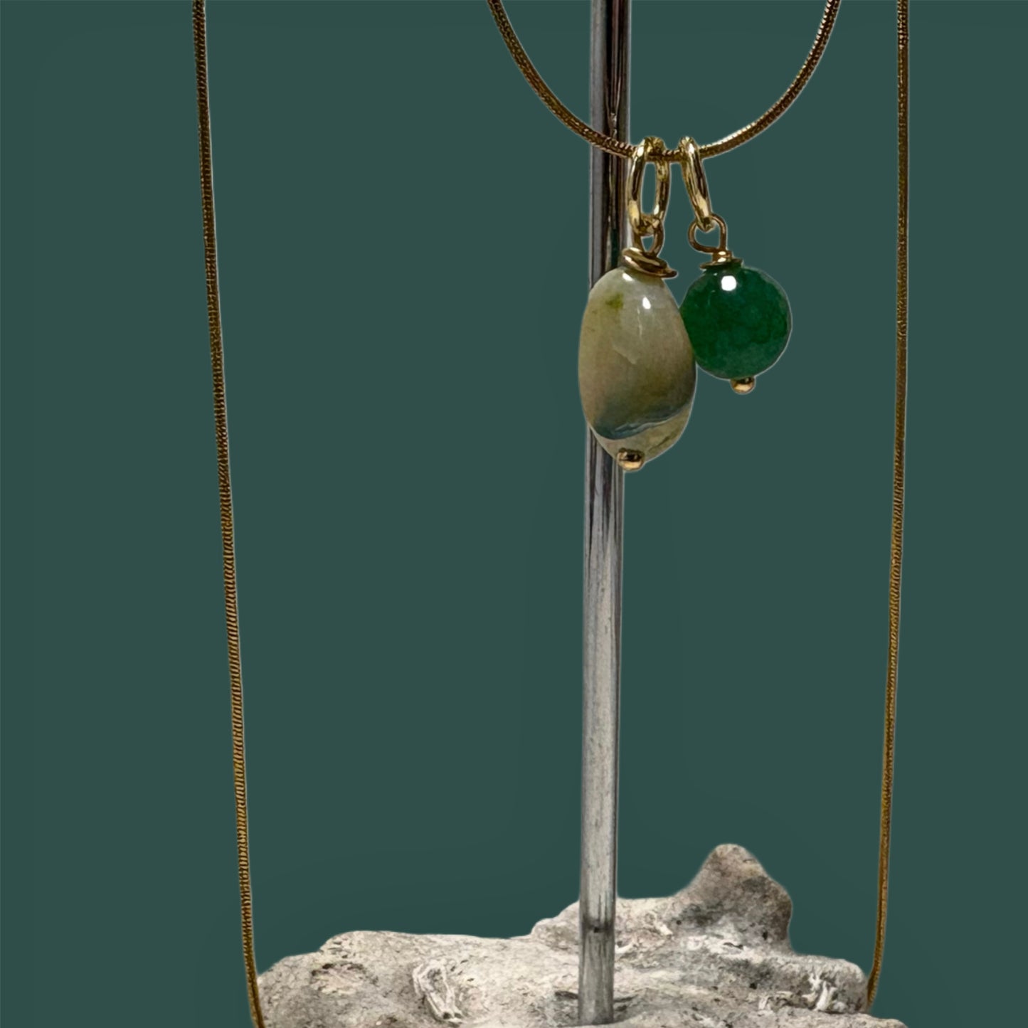 Colgante de "Ágata craquelada y jadeita"