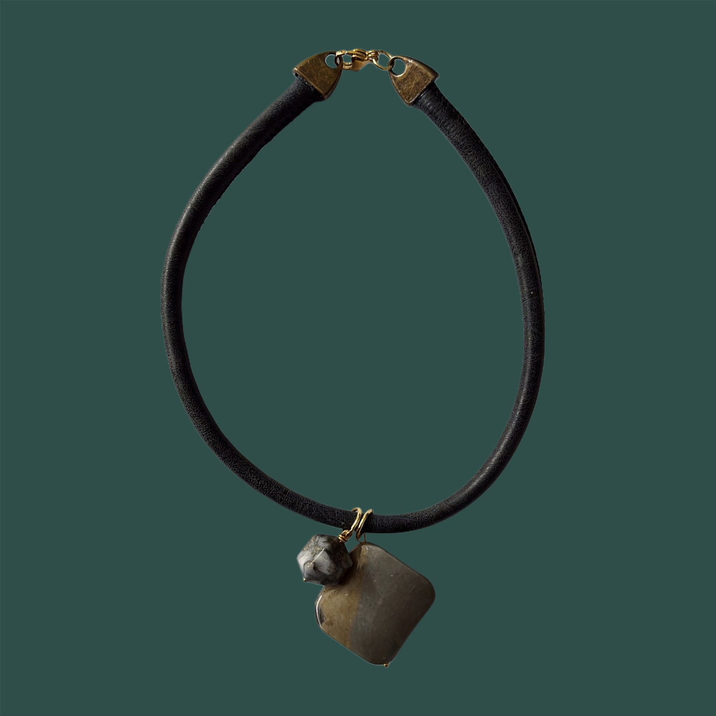 Collar "Kora"