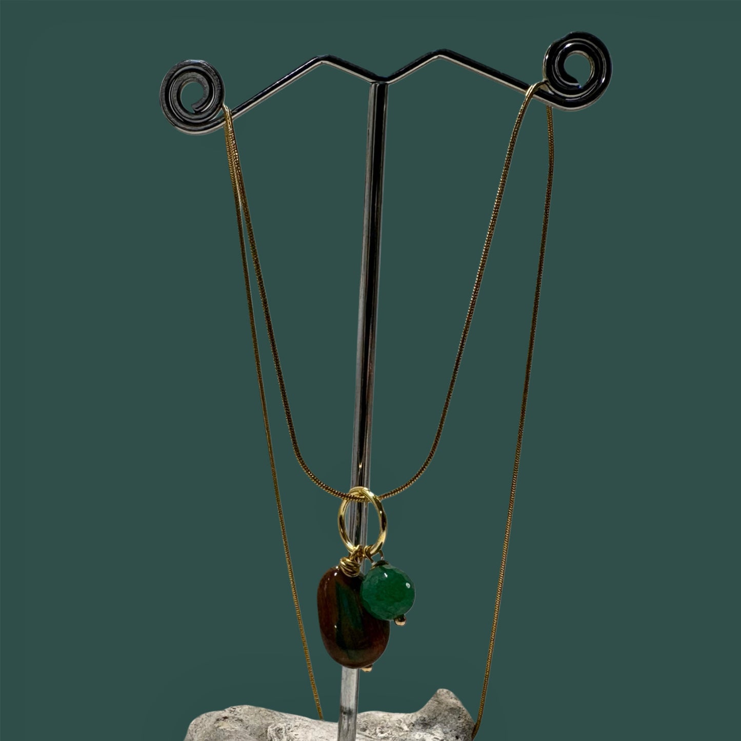 Colgante de "Ágata craquelada y jadeita"