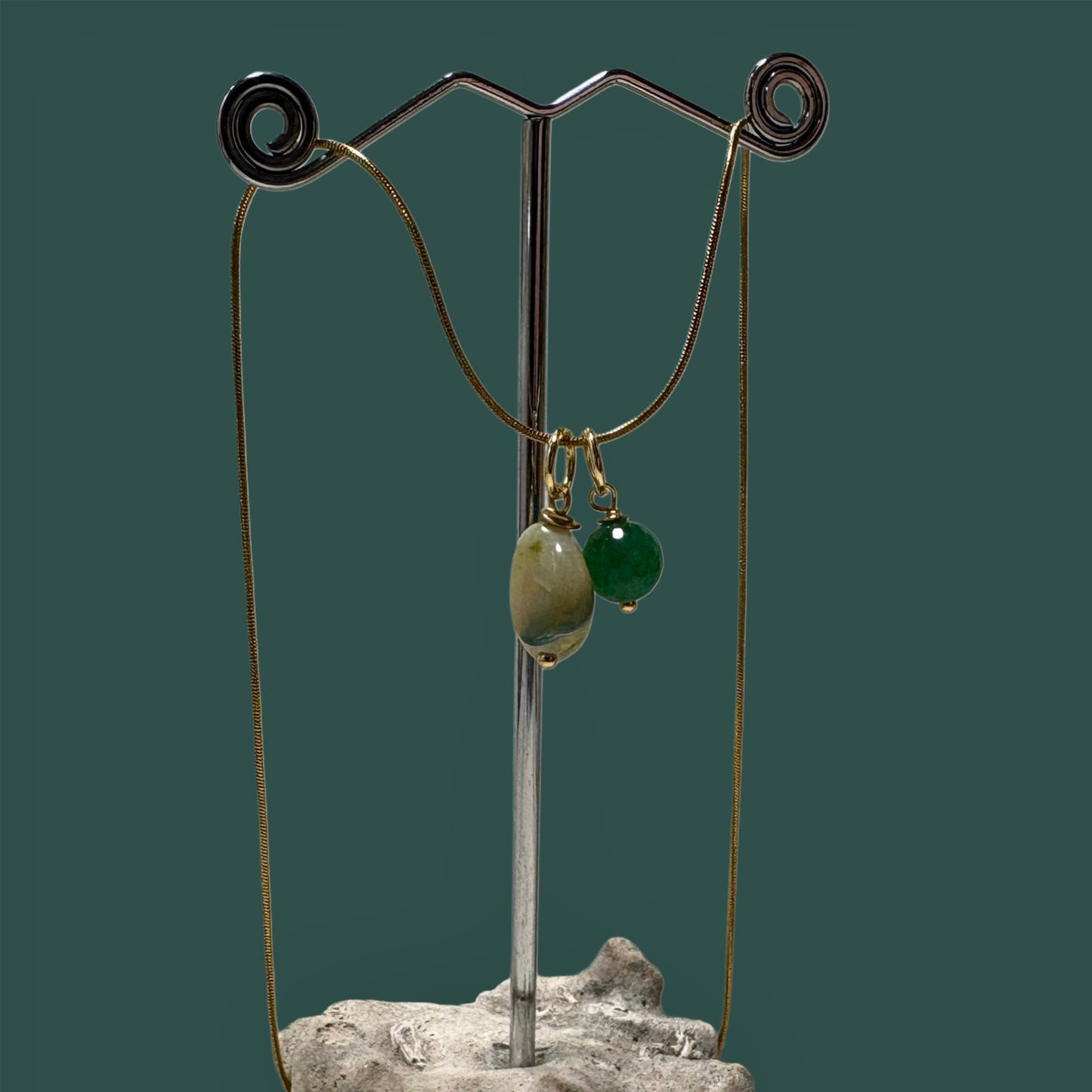 Colgante de "Ágata craquelada y jadeita"
