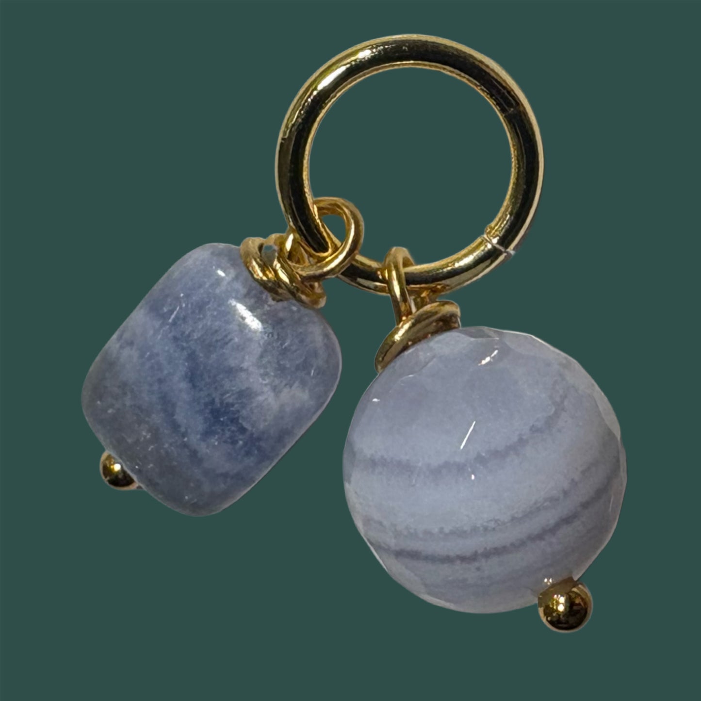 Colgante de "Calcedonias"